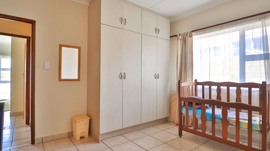 3 Bedroom Property for Sale in Stilbaai Wes Western Cape